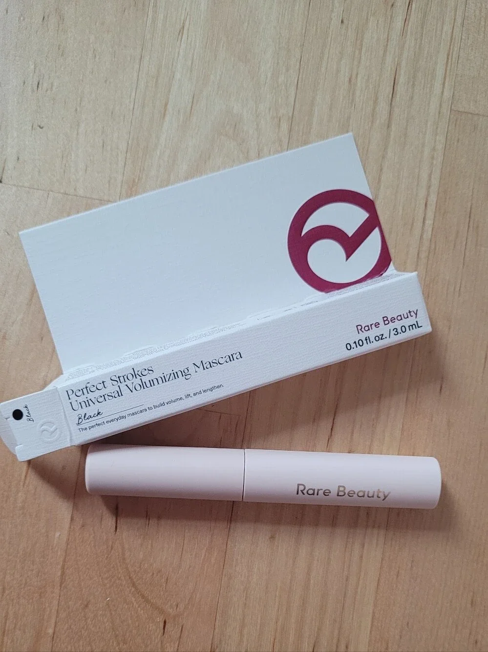 RARE BEAUTY Perfect Strokes Volumizing Mascara 3ml 0.1oz Mini Travel Size NEW